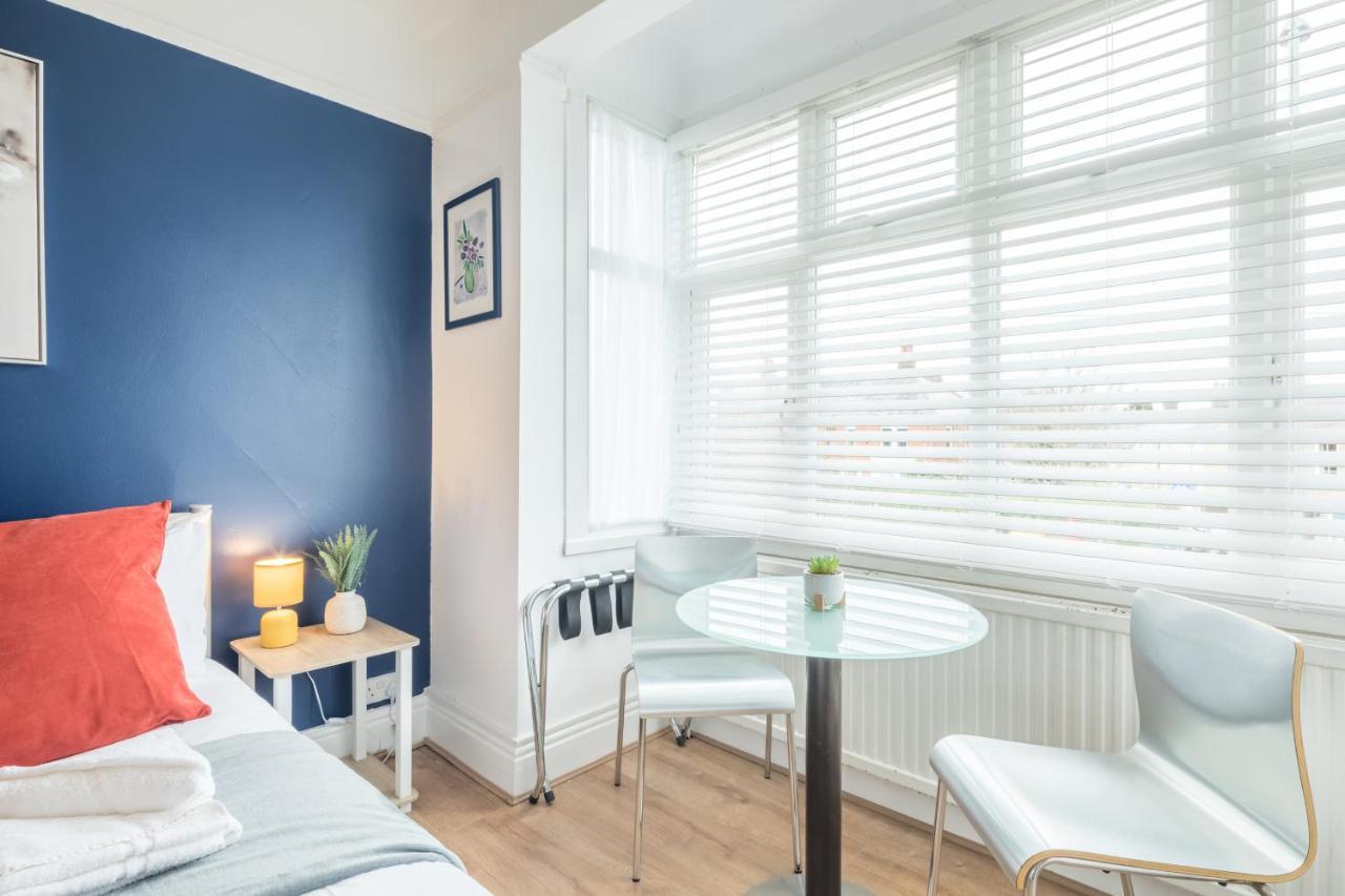 Private Room 4 With Kitchenette By Cb Stays No Minimum Stays 캠브리지 외부 사진